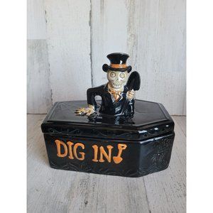 Yankee Candle 2014 covered coffin dig in candy dish